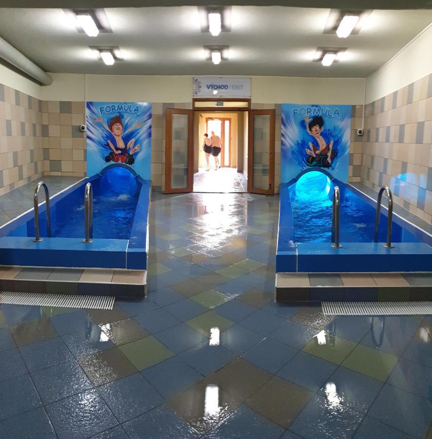 Apartman Elizabeth Bešeňová エクステリア 写真