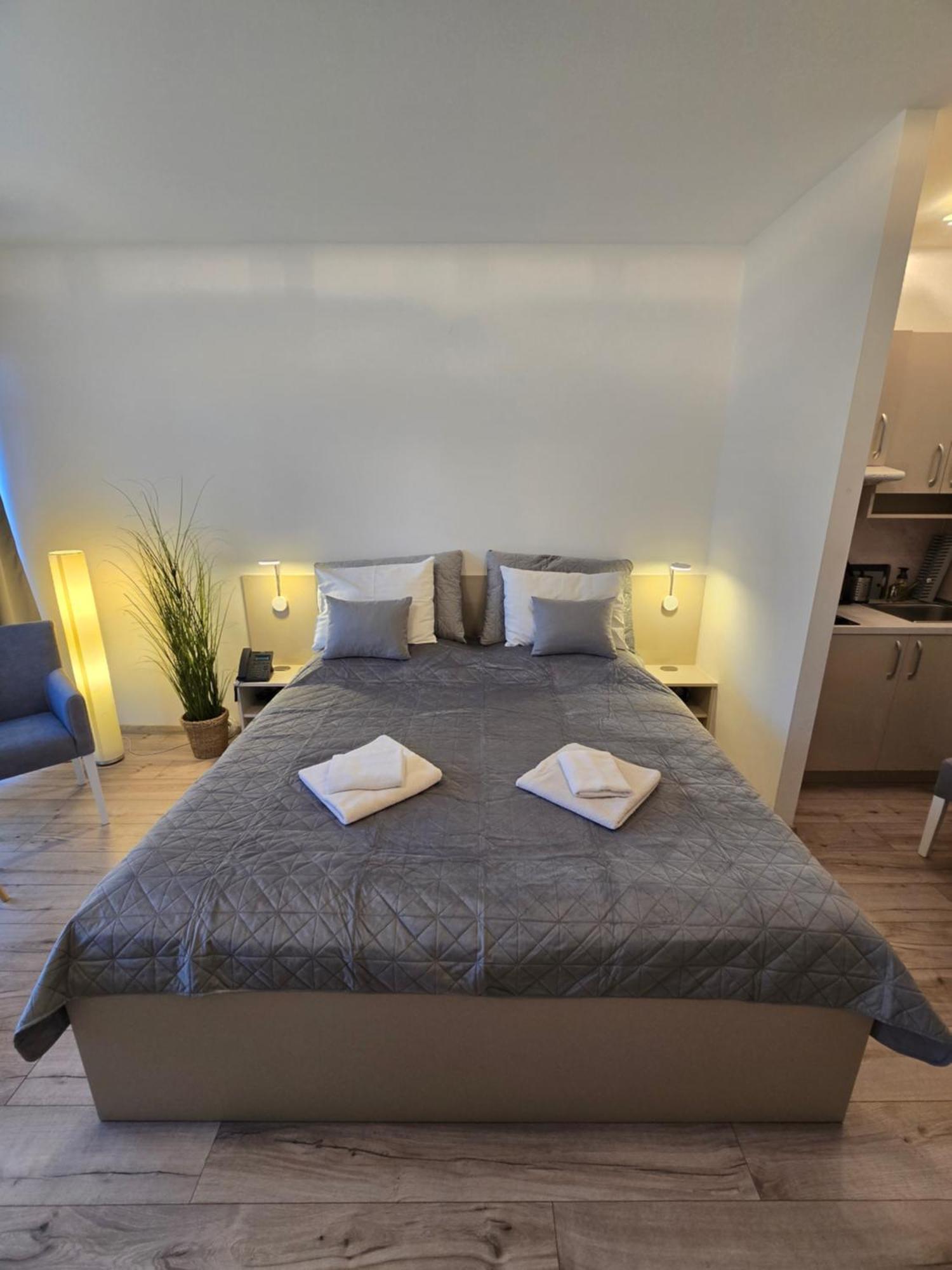 Apartman Elizabeth Bešeňová エクステリア 写真