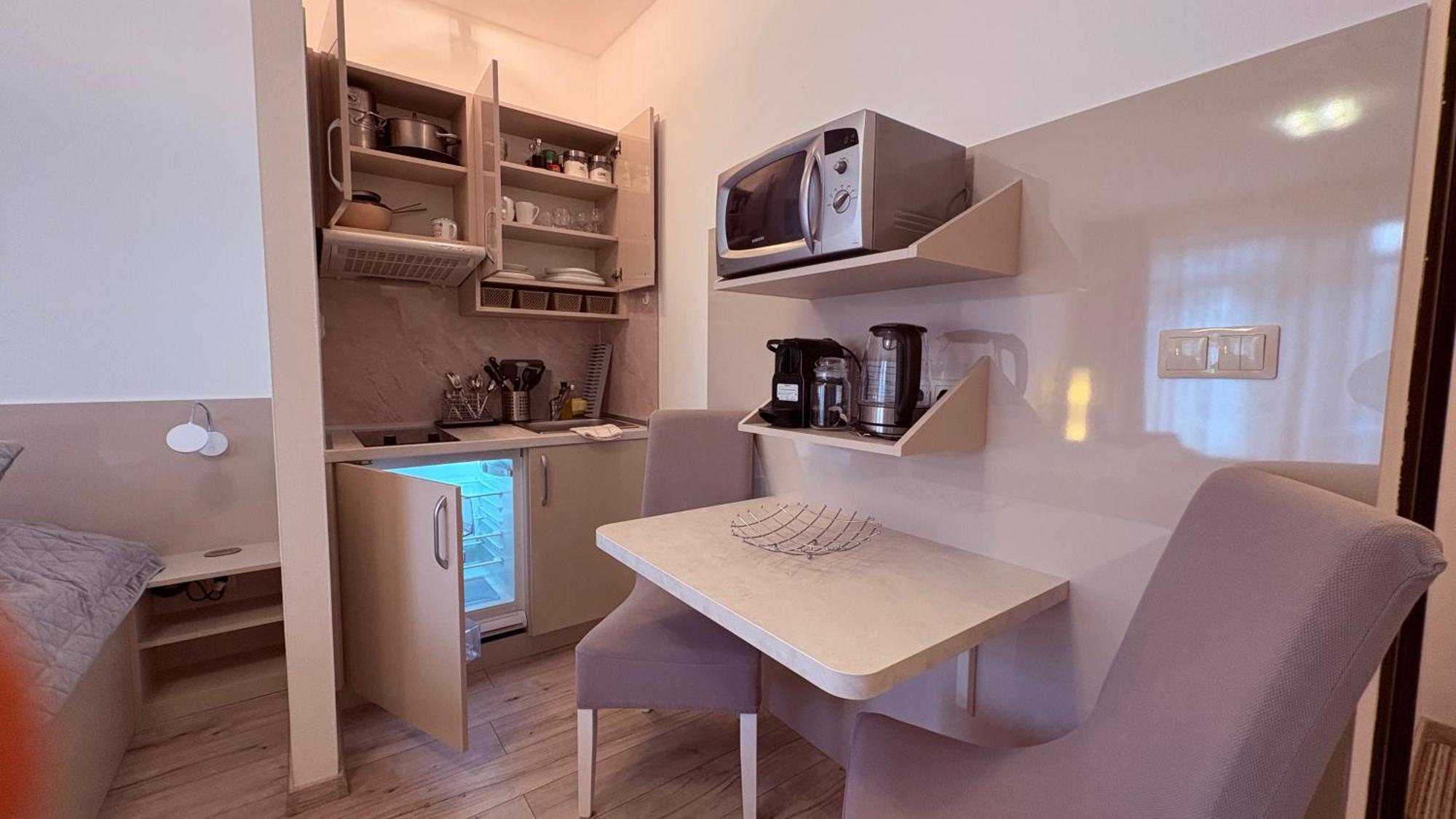 Apartman Elizabeth Bešeňová エクステリア 写真