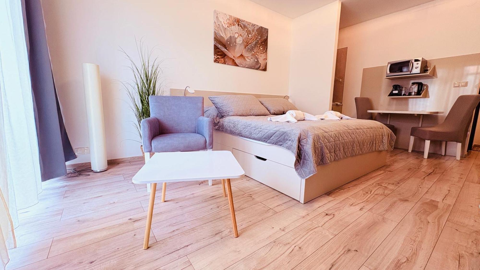 Apartman Elizabeth Bešeňová エクステリア 写真